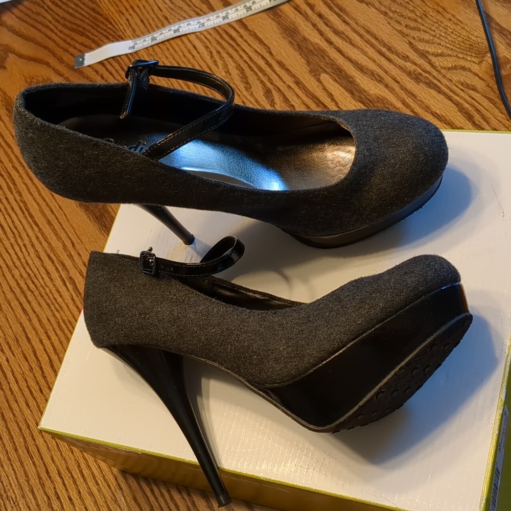 Candies Platform Stiletto Shoes Black Grey Size 9